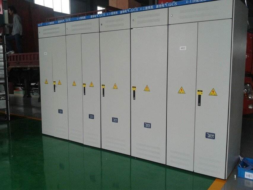 機(jī)房配電柜、配電箱在安裝時(shí)應(yīng)該注意哪些問(wèn)題？